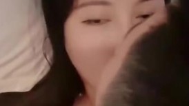 四月最新流出网红 抖音巨乳极品车模 李雅 5部福利推油 足交 野战 阳台啪啪