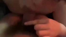 漂亮美眉深喉吃鸡啪啪视频流出 好吃吗 嗯 深一点 卫校学妹在家被无套输出
