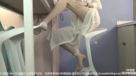 名模私拍，【萌琪琪】，酒店重金相约，高颜值女神，坚挺美乳，身材一级棒，无水印原版4K