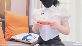 清纯白嫩小仙女小姐姐『萌之乖乖』陪玩被中出 纯洁少女白里 透红的身姿 在大鸡巴爸爸的鸡巴下变成淫荡的小母狗