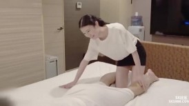 FC2 4419480 [初次限量发售3980pt → 980pt] 与高个子日式美女梅内斯小姐谈判乞中出♡我把每天的挫败感都倾注在里面。