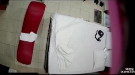 3月流出萤石云酒店专业炮房偷拍 速战速决的年轻情侣都充分利用炮椅啪啪