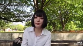 FC2 4451757 3天！ ！ 70％OFF [第一枪] [面部外观] 认真的求职学生迷失在成人的世界中。她的裤袜被撕破了，在她困惑之后插入了一个大鸡巴。一只迷路的羊立即被雇来中出