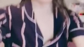 九分气质女神极品美腿美臀摆弄各种姿势美穴抠逼自慰白浆直流