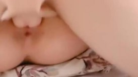三个女人一台戏！场面淫荡三女秀！双头龙茄子互插，叠罗汉翘起屁股，穿戴假屌插穴，香蕉猛捅02