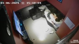 2024六月流出黑客破解网络监控摄像头偷拍 KTV包房学生情侣下午逃课体验性爱的快乐