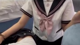 放暑假的极品JK学妹 特意给我说她新买了衣服 原来是欠操的JK水手服，小学妹穿JK服总是那么诱人！被操叫的太烧了
