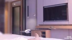 被金主爸爸包养的叛逆小萝莉 抓紧双马尾后入翘臀蜜穴，青春少女曼妙的身姿让人流口水，软萌小妹妹被操的叫爸爸2