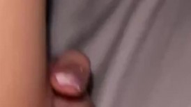 极品反差婊 调教极品婊子，高颜值美人如母狗主动又骚，近距离粉嫩逼逼清晰可见