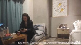 巨乳熟女阿姨 你太厉害了脑壳都日混了 我一辈子没这样做过爱 终于尝到小哥哥的厉害了 身材丰腴性格开朗 被无套内射