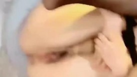 高颜黑丝小姐姐 我想要干好久 被大鸡吧操你的不大 用力插深一点 身材苗条鲍鱼菊花超粉嫩 被小哥无套输出