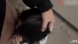 【奔驰哥专操学生妹】多个高颜值白嫩白虎无毛初中生粉嫩萝莉少女被操视频偷拍