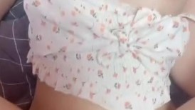 小哥酒店约炮美女同事 白嫩的大奶子和紧致的鲍鱼操起来太爽了