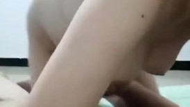 极品熟女 大哥约大奶熟女在家啪啪，熟女就是好就是棒，主动会摇曳，爽就完事了！