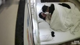 安防酒店偷拍 少妇老公出差凌晨约炮单位帅哥开房被口爆各种姿势草一遍还不满足