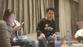 良家少妇 就抱一下 要不以后我养你 不用了 你啥都不会痛吗 第一次约会强行脱裤子无套输出内射