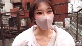 FC2 4502478 【数量有限首次50折】【脸太松的精致人妻】修长巨乳极度兴奋！ 丈夫！感谢您的回复！ [堇(32)] [有评论奖励] [是]