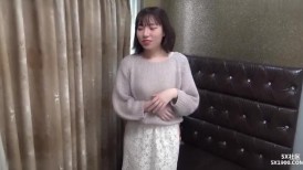 FC2 4504330 在乡村发现的发光原石。 20岁有足够成长空间的白皙美丽裸体的第一张照片！-1