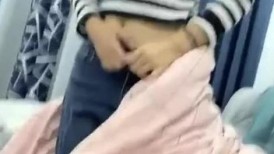 大奶小女友 宝贝想不想要大鸡吧 哥哥操我不要停 身材丰满 在家和大鸡吧小男友无套输出 奶子哗哗