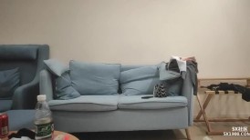 漂亮小姐姐 舒服好爽鸡吧好大 还不想射 体力跟不上了 我上来 身材苗条 上位骑乘小哥很快缴械