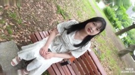 FC2 4503736 3天！ ！ 70% OFF [初拍] [脸部展示] 偶像般干净纯真的脸。从她可爱的脸蛋上你无法想象的猛烈潮吹！ ！还有一段时间以来的第一次性行为。请一定要看看最后的强制中出。