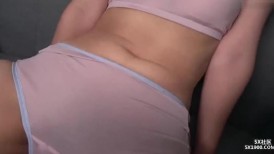 FC2 4510239 ♡半价直到8/9 [无码/完全素人] 大乳头顽皮女士拥有色情身体和完美收缩的美丽屁股！一个中年男人的粗鸡巴正在用力地刺激他，他呻吟着并发出色情的声音！ ！
