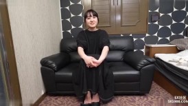 FC2 4512771 以巨额奖励为诱饵，炫耀完全勃起的阴茎的年轻妻子，婚后第一次与丈夫以外的人发生性关系的年轻妻子突破了她的耐心极限！ ？