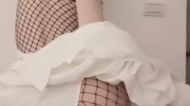 童颜巨乳-爹咪,20号作品连体网衣精油清洁妹又纯又欲第一人稱 人家以為你說的網襪是這種