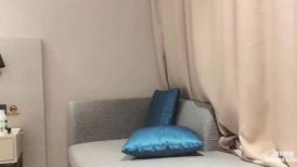 高颜小姐姐 骚一点 第一次这么亮做爱骚不起来 嗯嗯轻一点 身材苗条大长腿 被小哥在床上多姿势猛怼