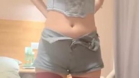 黑絲高跟美眉 雞吧小不說還不賣力有這樣操逼的 啊啊不行了快射 不行你不是說要快點 身材苗條被大哥無套輸出猛懟 內射
