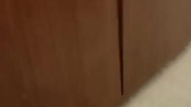 极品姐妹花露脸精彩大秀，颜值身材都很不错，吃她娇嫩的奶子，小黄瓜插进妹妹菊花，又被妹妹捅进骚穴好刺激