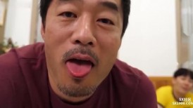 国产AV-0076深夜节目之成人演员的国王游戏