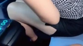 户外达人【战女狼】KTV厕所狂干~野外车震无套内射~流白浆
