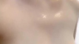 台湾超正女士官遭爆“兼差赚外快” 喊亲密要戴套套⭐李语涵2