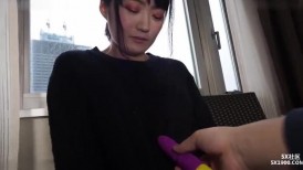 FC2 4521477 【复活】可爱声优用电动按摩器漏出大量白色爱情汁！在性指导期间和工作前射精时发出色情声音。 [不]