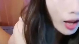 连体白丝美少妇 爸爸来了 啊快操我要高潮了 射给我射满我 身材苗条 上位骑乘 爽叫不停 被大鸡吧操的白浆直流 内射