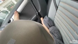 黑色美腿极品尤物小骚货✅风骚气质高挑身材，双腿夹紧肉穴变得又紧又吸抽插时还啪啪作响，超反差小姐姐