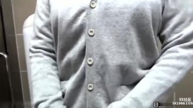 FC2 4533656 [个人拍摄59]巨乳女孩Kanon☆在公园厕所里舌头上的胸部口交[有奖金]