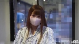 FC2 4534506 整洁的20岁大专，第一次拍摄！一级妹背叛男友，与身边1m内行走的行人、汽车、自行车合影的惊险一幕！ ！中出「个人拍摄」原创第452人【是】