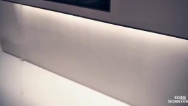 漂亮小姐姐 哥哥好痒 你那么厉害顶到我小肚子有点痛了 你太牛逼了 身材苗条性格温柔在沙发被小哥多姿势爆操娇喘不停