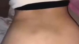 熟女妈妈 妈妈舒服吗 要什么 等会儿你要去上课 单亲妈妈终于答应了只要逃学儿子去上课什么都可以答应好好学习天天操妈妈