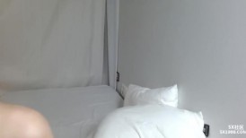 外站非常火爆，顶级BJ网红，袒胸露乳模拟XO%2B激情裸舞，各种高潮销魂脸_ (2)