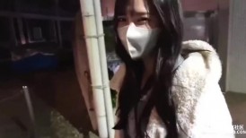 FC2 4538614 【数量有限，首次50%折扣】【让人欲罢不能的SEX】与人人都想发生性关系的美女的私人秘密会面！ 这就是纤细巨乳的真正价值！ [鸣海 (24)] [有评论奖励] [是]