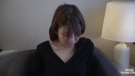 FC2 4555007 *初期数量有限 2930pt → 930pt * [脸] [中出] 一个当护士的已婚妇女本来应该有很高的收入，但她给皮条客丈夫买了房子后，事情开始出问题，并且结果，她人生中的第一次三人行我决定去体验一下。