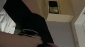 超顶长腿御姐 魔鬼身材 黑丝大长腿 看着都很让人心动得小姐姐，摸几下就流水 掰开美腿直入花蕊1 (2)