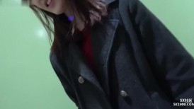 FC2 4560194 【无/个人拍摄】限量折扣780点/模特身材的敏感美♡遥控振动器行走约会x口中射精！ 【高品质加奖金】