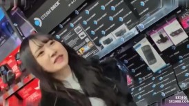 FC2 4566297 *首次数量有限* [个人射击/中出] 在活塞上抽搐的抽搐凹女孩 Riri-chan [是]