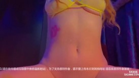 【罕见自流白浆体质】超敏感粉嫩蝴蝶屄淫穴小萝莉自慰狂魔「5XSQ」OF大尺度自慰私拍【第二弹】 (2)