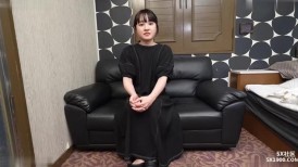 FC2 4568999 *高质量奖金*（无码）少妻秀出完全勃起的阴茎以获取奖励，少妻婚后第一次与丈夫以外的人发生性关系，已经超越极限她的耐心！ ？
