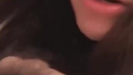 云盘高质露脸泄密！渣男分手求和遭拒，怒曝前女友不雅露脸性爱视频，调教喝尿爆肏各种高潮脸，爽的叫爸爸 (1)